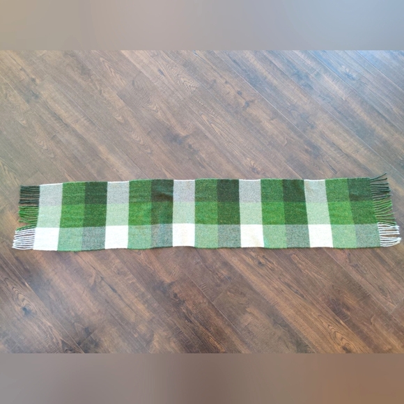 LL Bean Wool Scarf - Picture 1 of 6